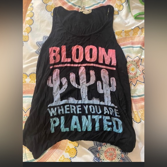 Graphic Tank Top - Picture 1 of 1